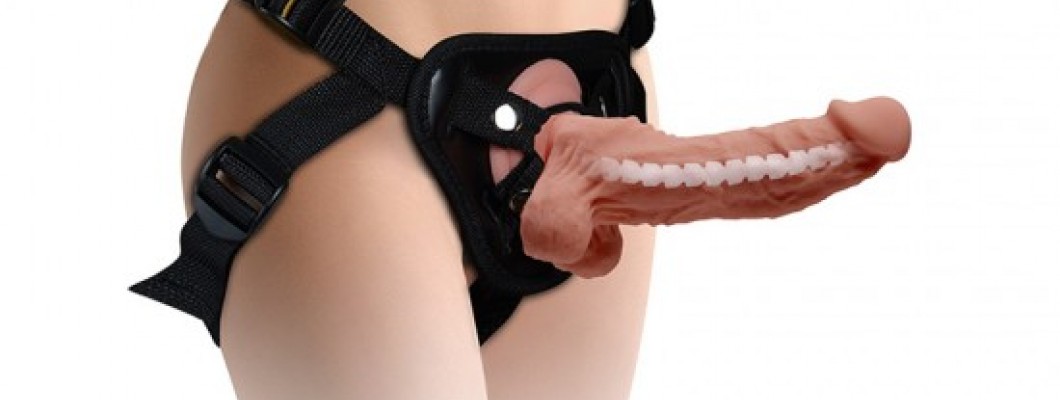 Strap-On (Belden Bağlamalı) Rehberi: Cinsel Keşiflerde Yeni Bir Boyut Strap-On (Belden Bağlamalı) Rehberi: Cinsel Keşiflerde Yeni Bir Boyut